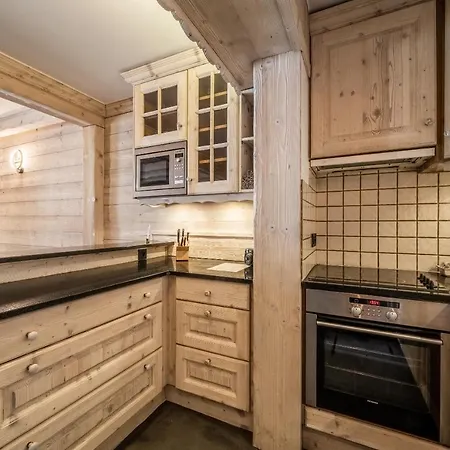 Les Balcons De Pralong 1850 - By Emerald