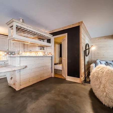 Les Balcons De Pralong 1850 - By Emerald *